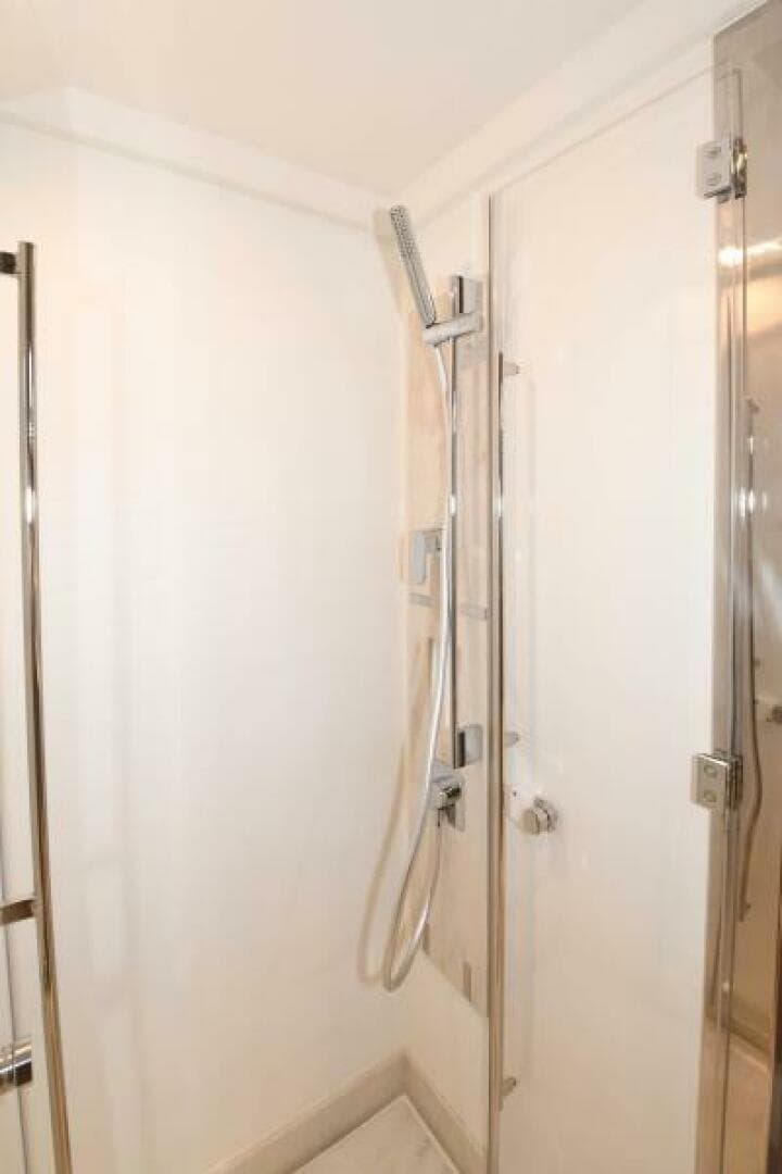 2023 Prestige 520 Flybridge — photo 14