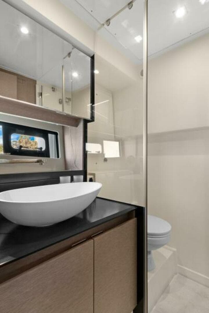 2020 Prestige 460S — photo 20