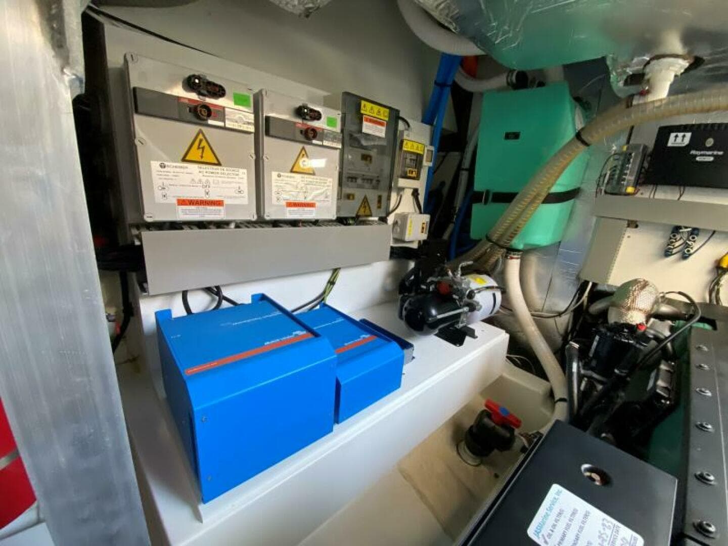 2020 Prestige 460S — photo 29