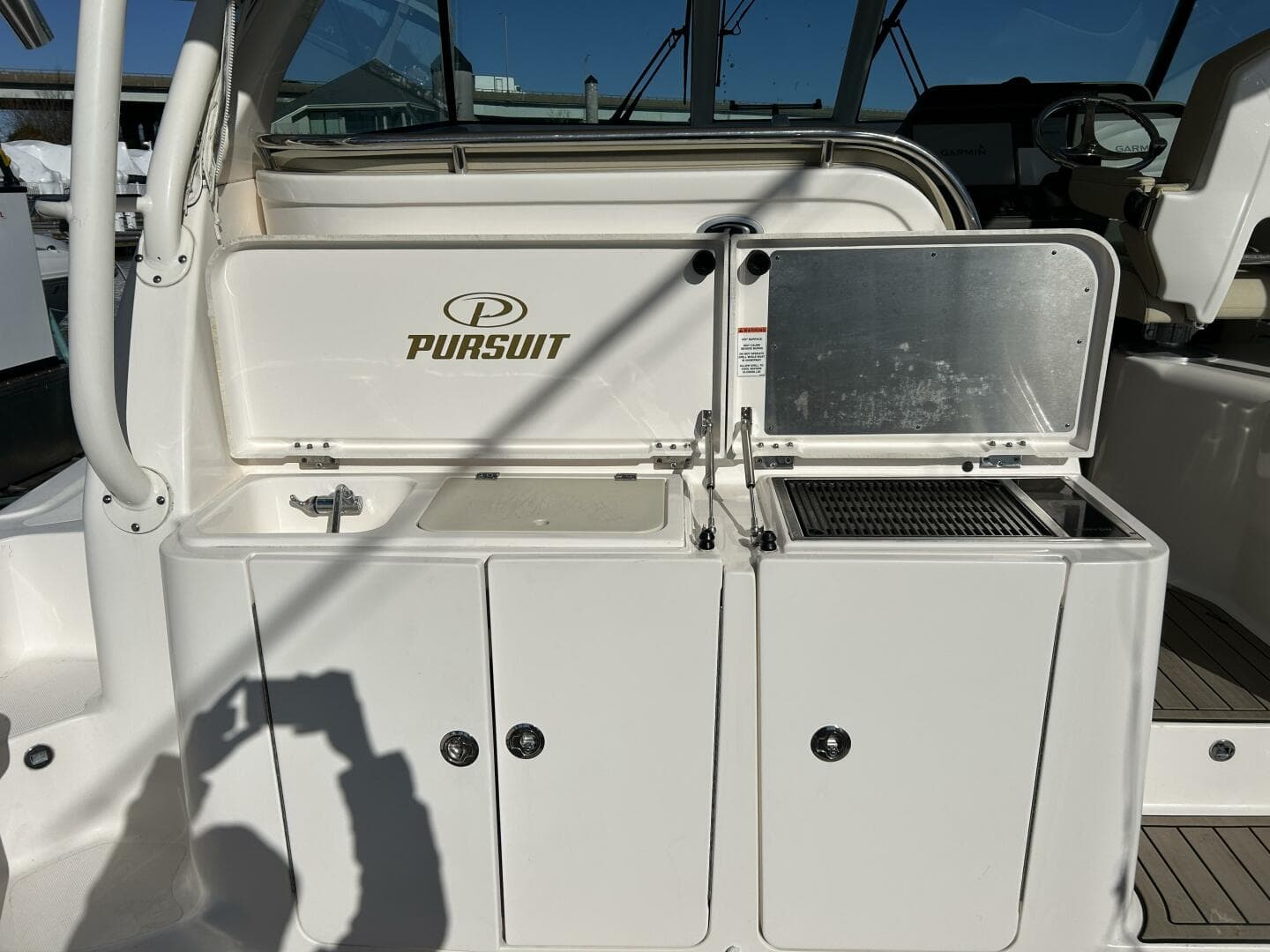 2018 Pursuit OS 385 Offshore — photo 6