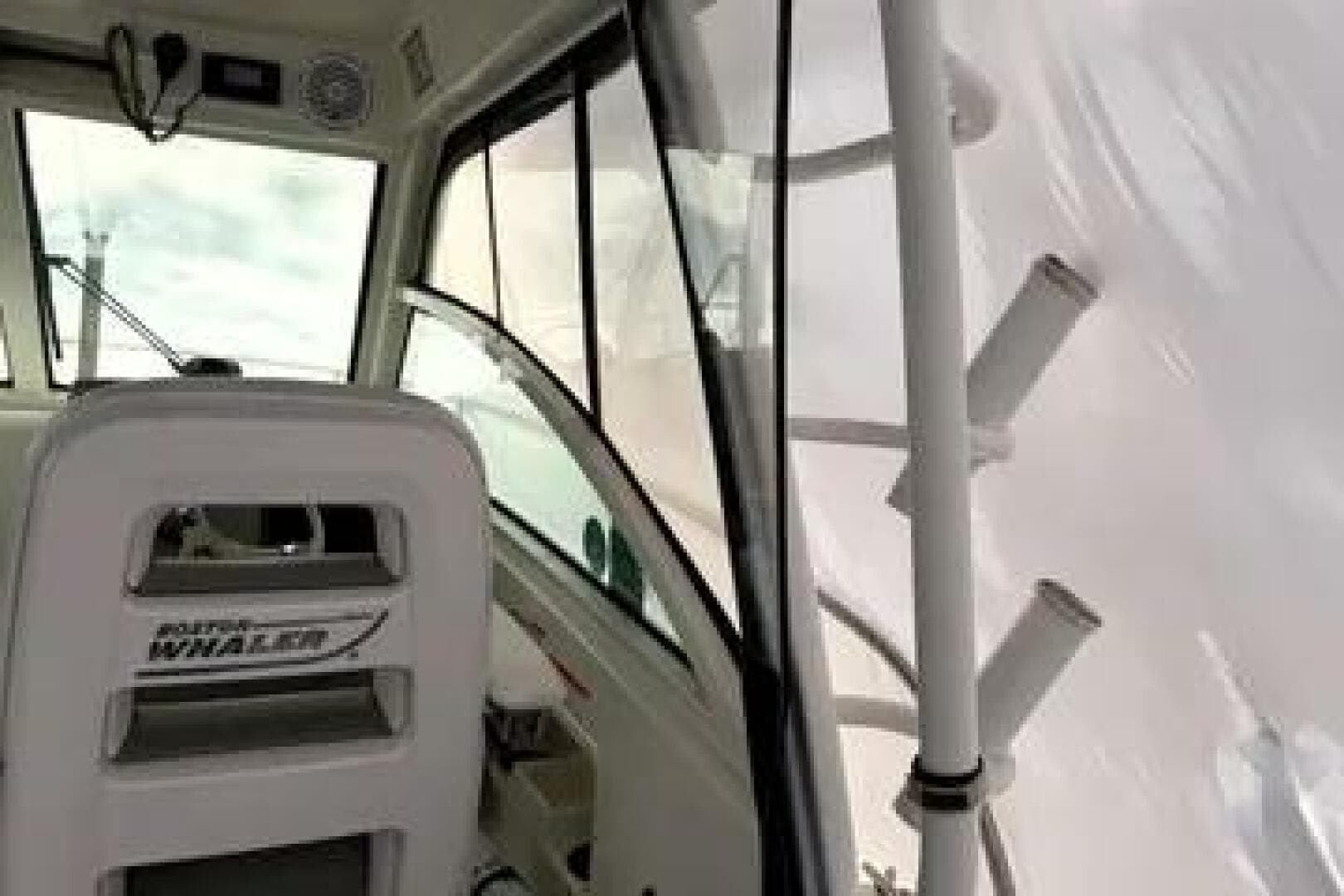 2014 Boston Whaler 285 Conquest — photo 11