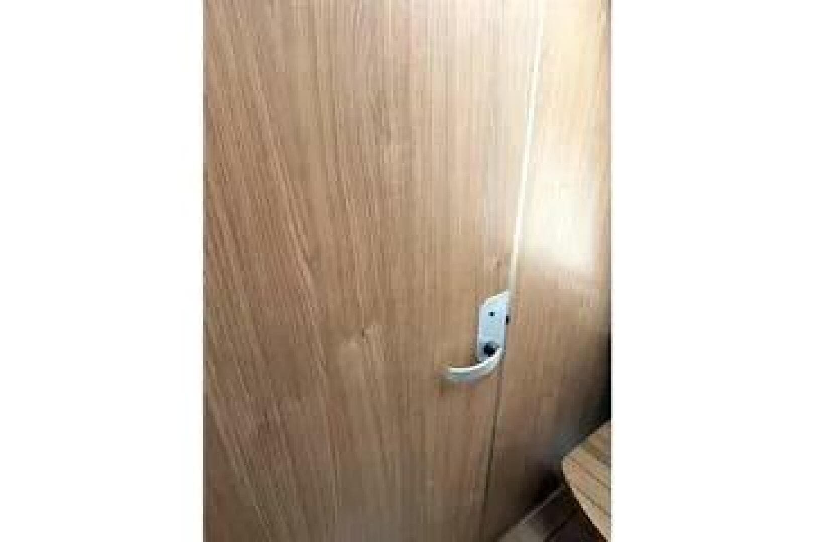 2014 Boston Whaler 285 Conquest — photo 24