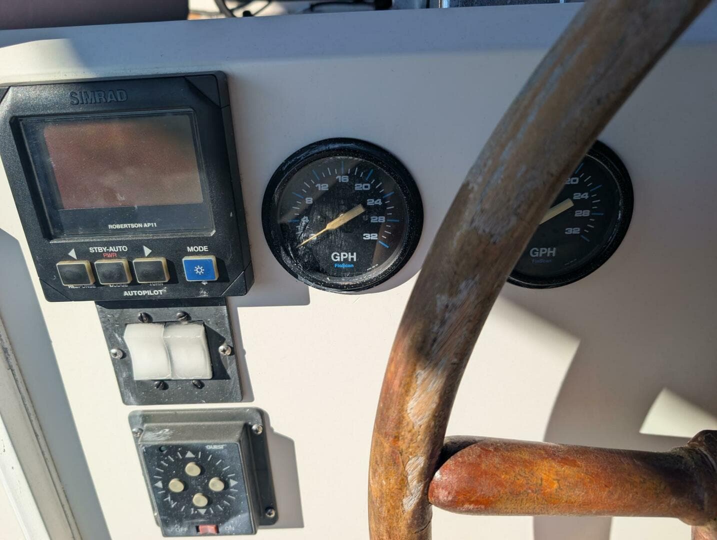 1988 Grand Banks — photo 59