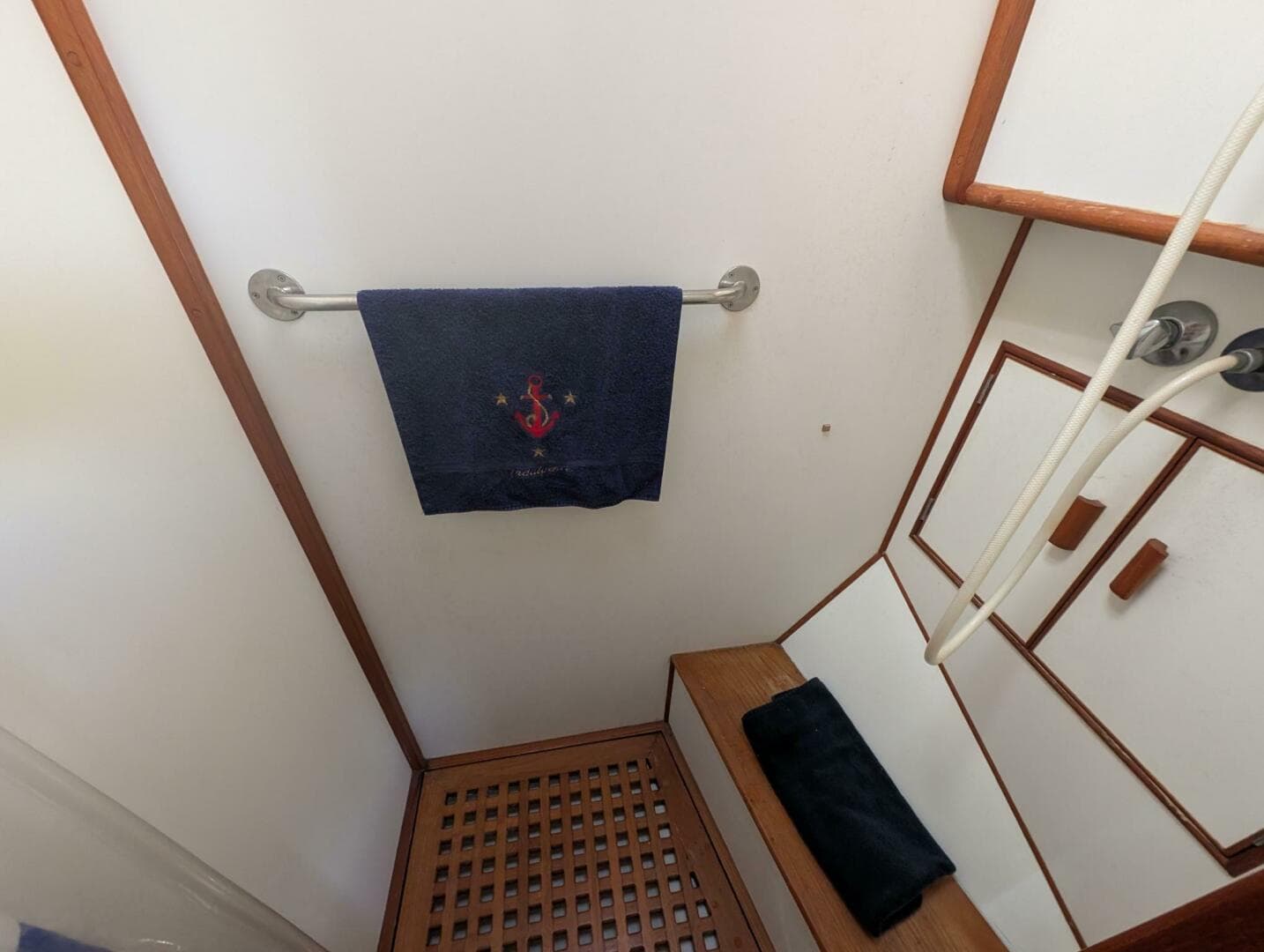 1988 Grand Banks — photo 40