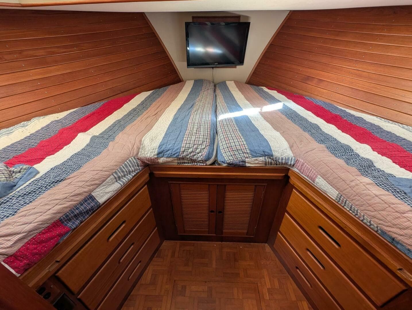 1988 Grand Banks — photo 50