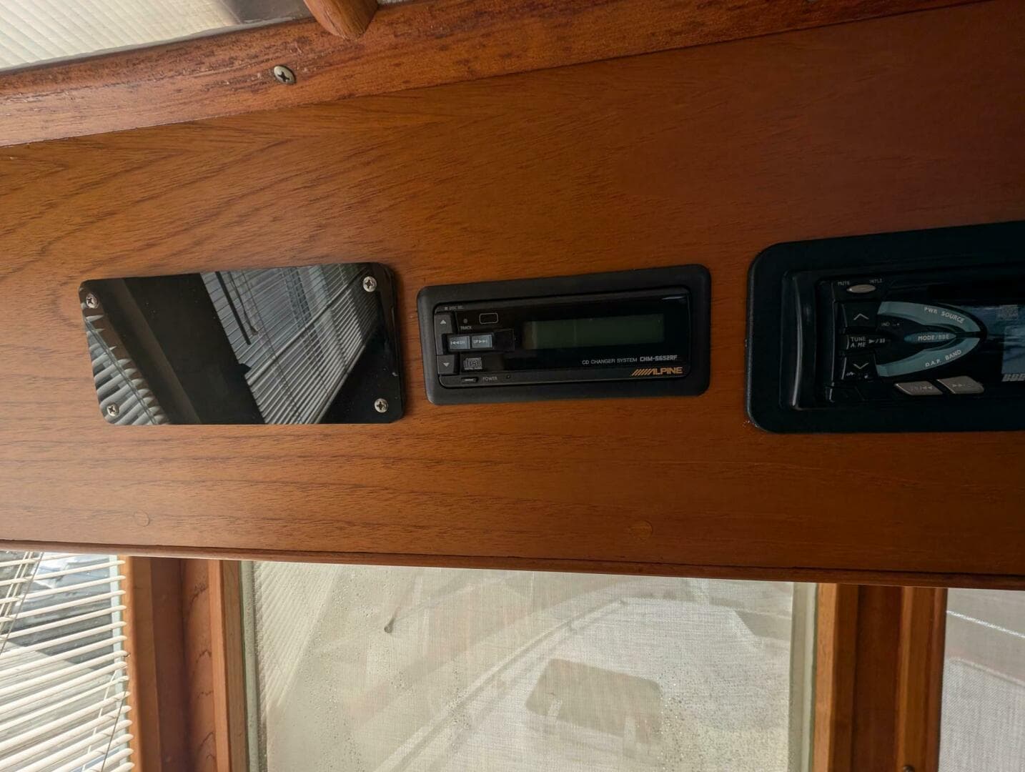 1988 Grand Banks — photo 15