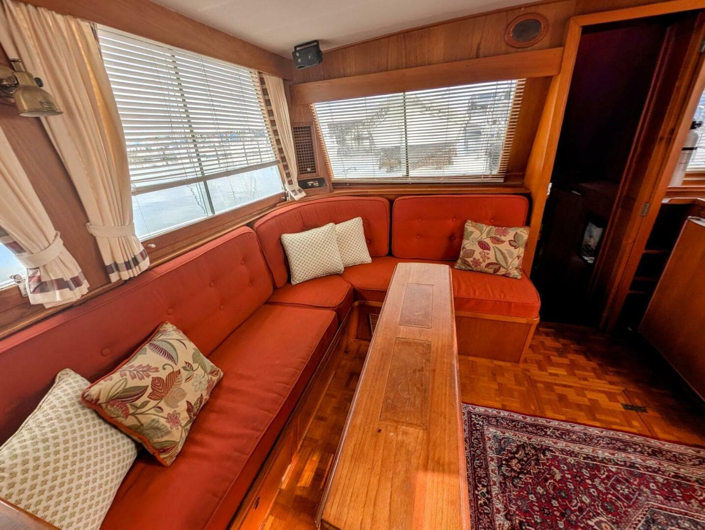 1988 Grand Banks — photo 17