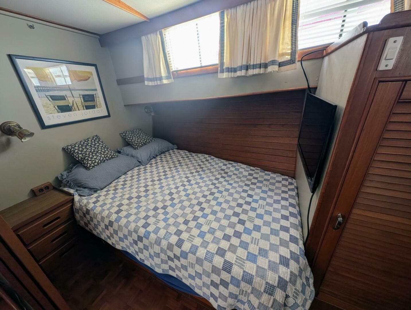 1988 Grand Banks — photo 41