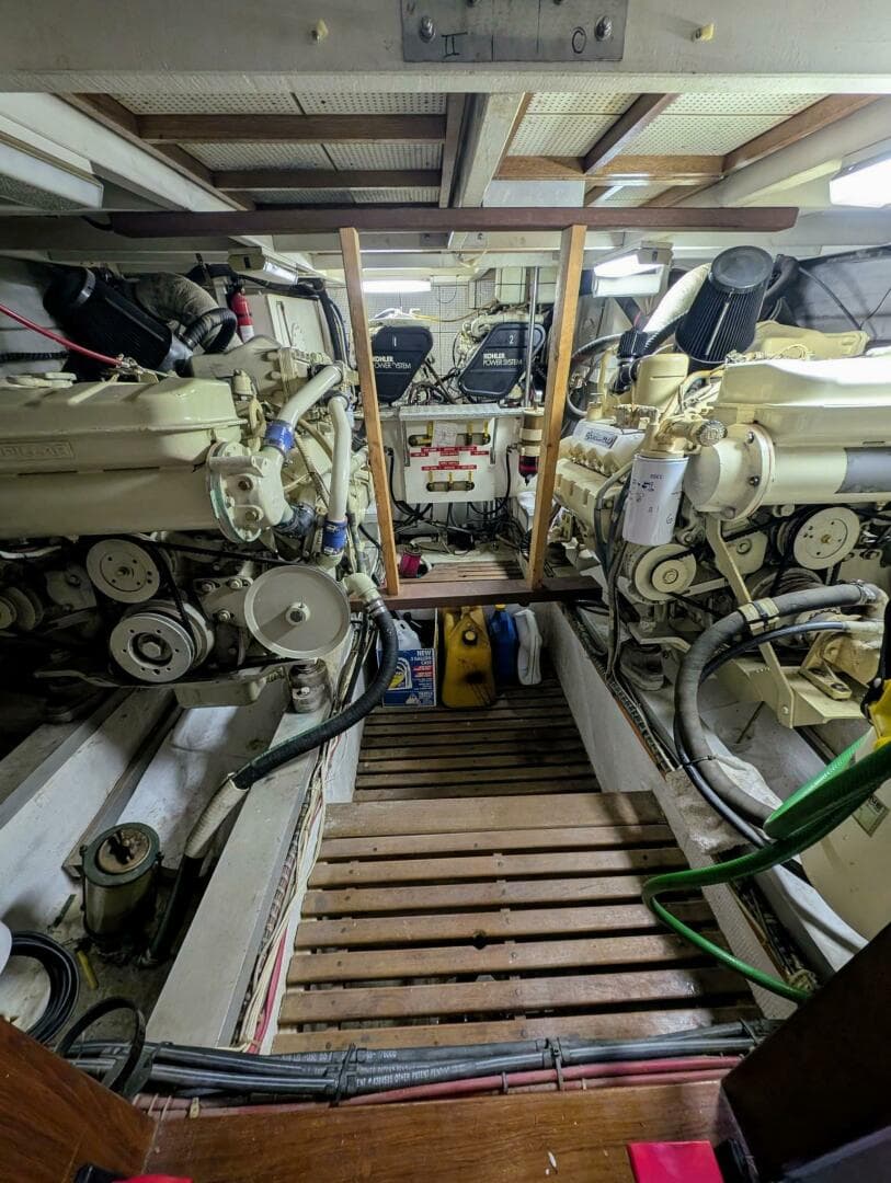 1988 Grand Banks — photo 77