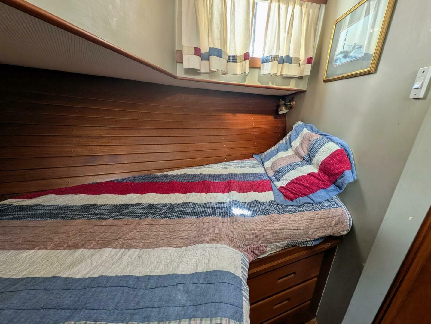 1988 Grand Banks — photo 43