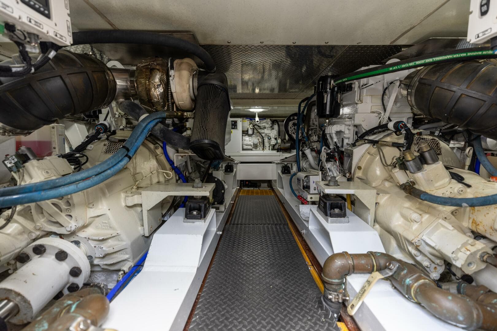 2000 Custom Carolina 50 Convertible — photo 28