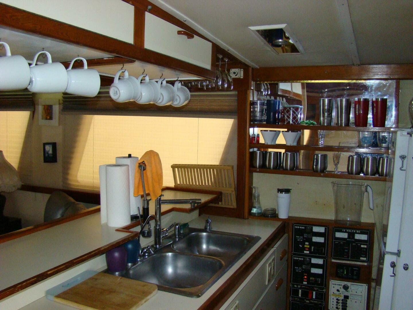 1991 Custom Trawler — photo 32