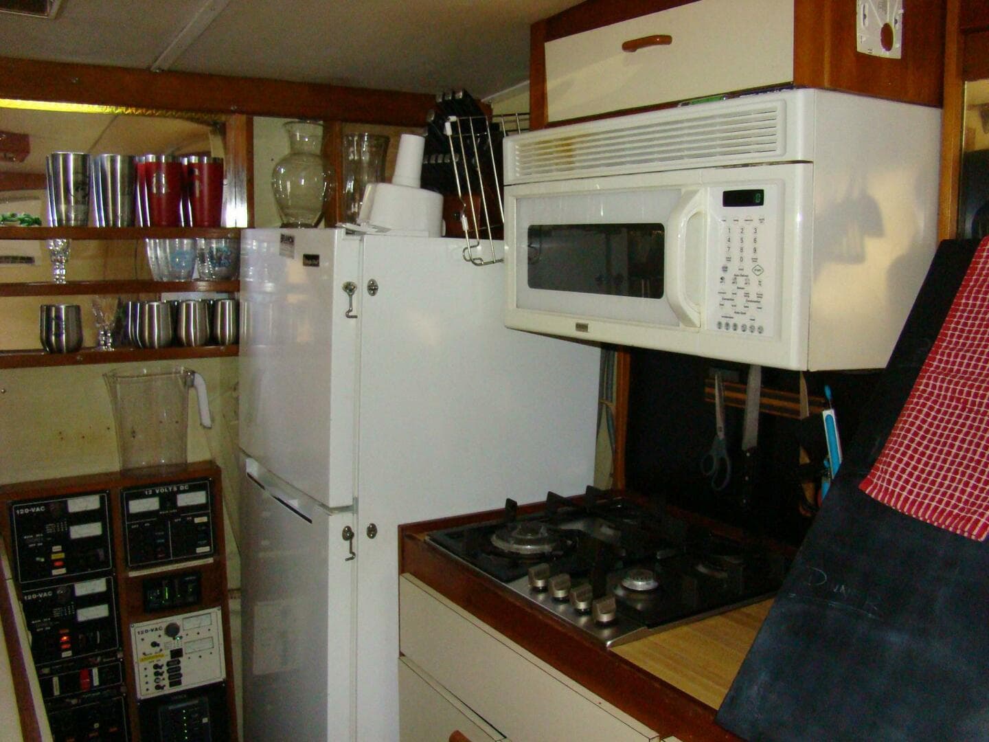 1991 Custom Trawler — photo 33