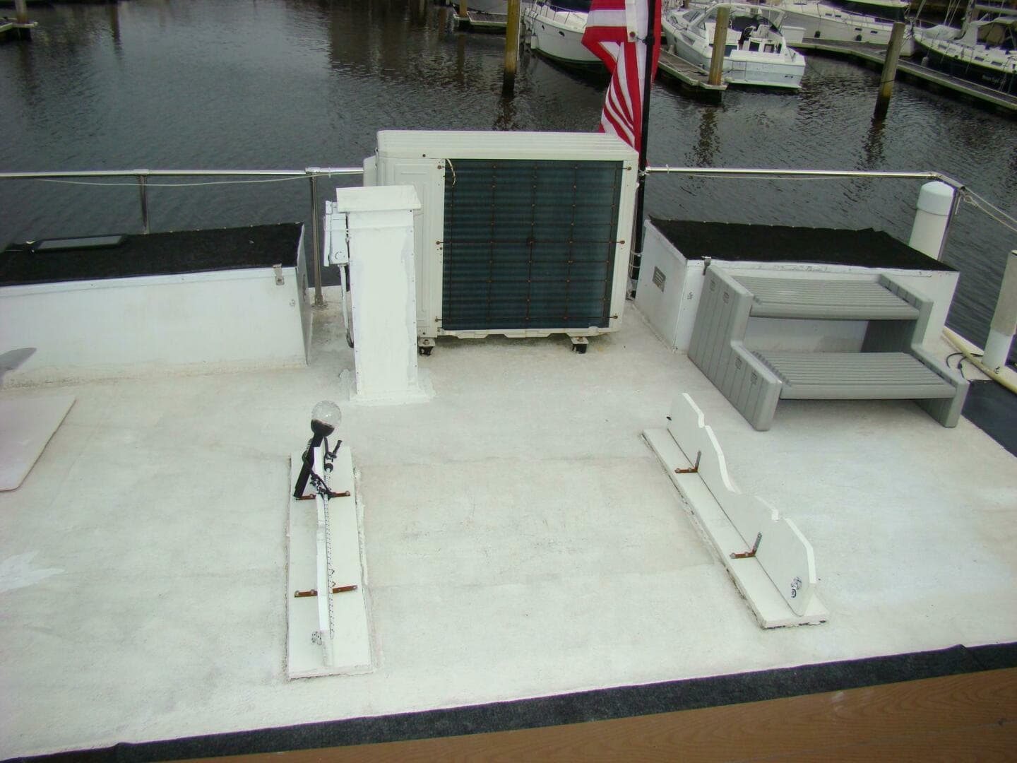 1991 Custom Trawler — photo 12