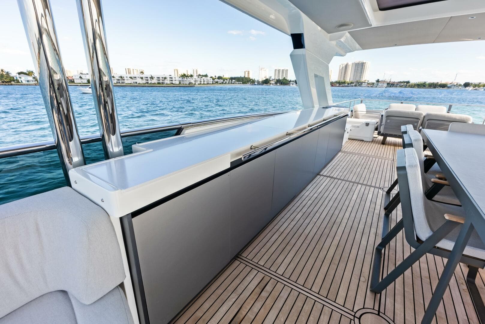 2025 Absolute 75 Navetta — photo 66