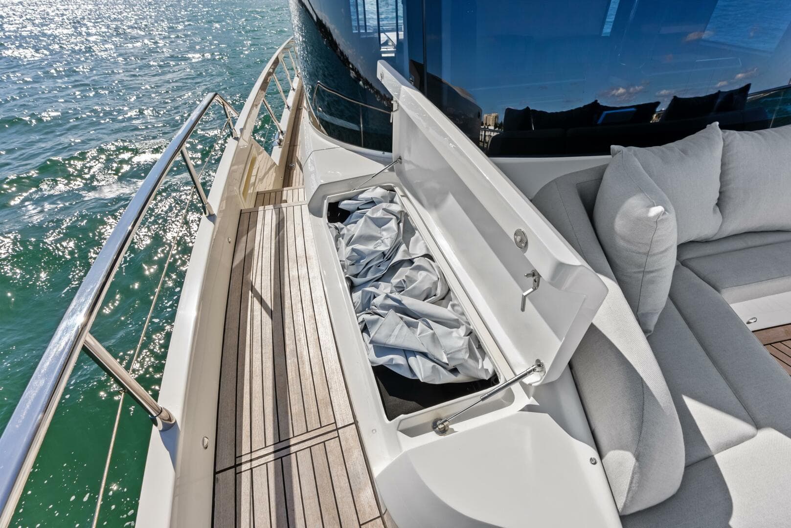 2025 Absolute 75 Navetta — photo 56