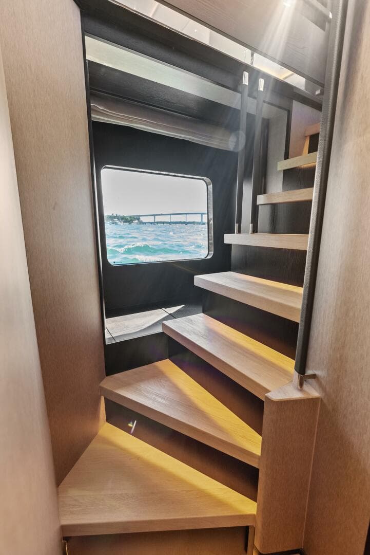 2025 Absolute 75 Navetta — photo 50