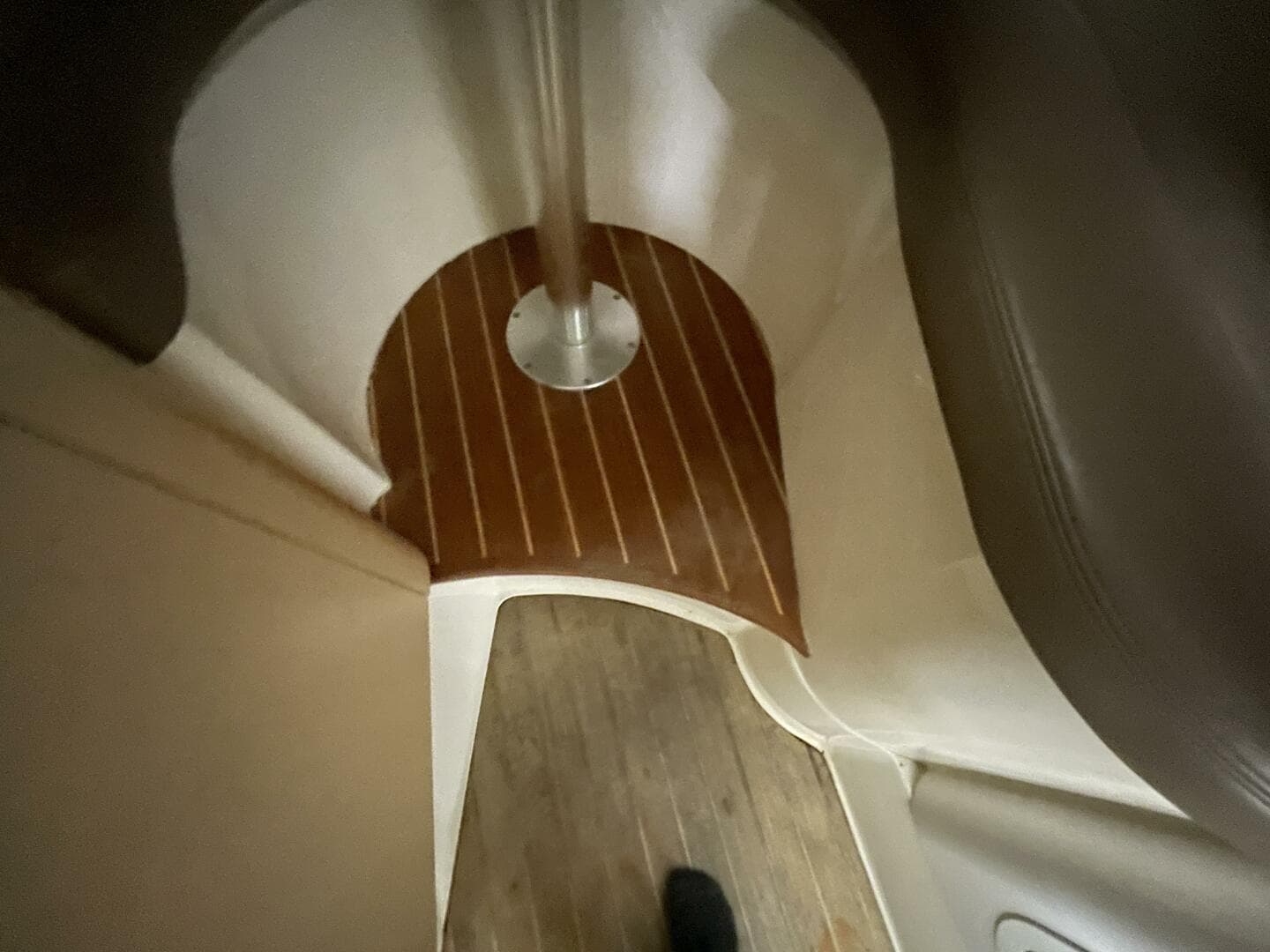 2000 Boston Whaler 280 Conquest — photo 24