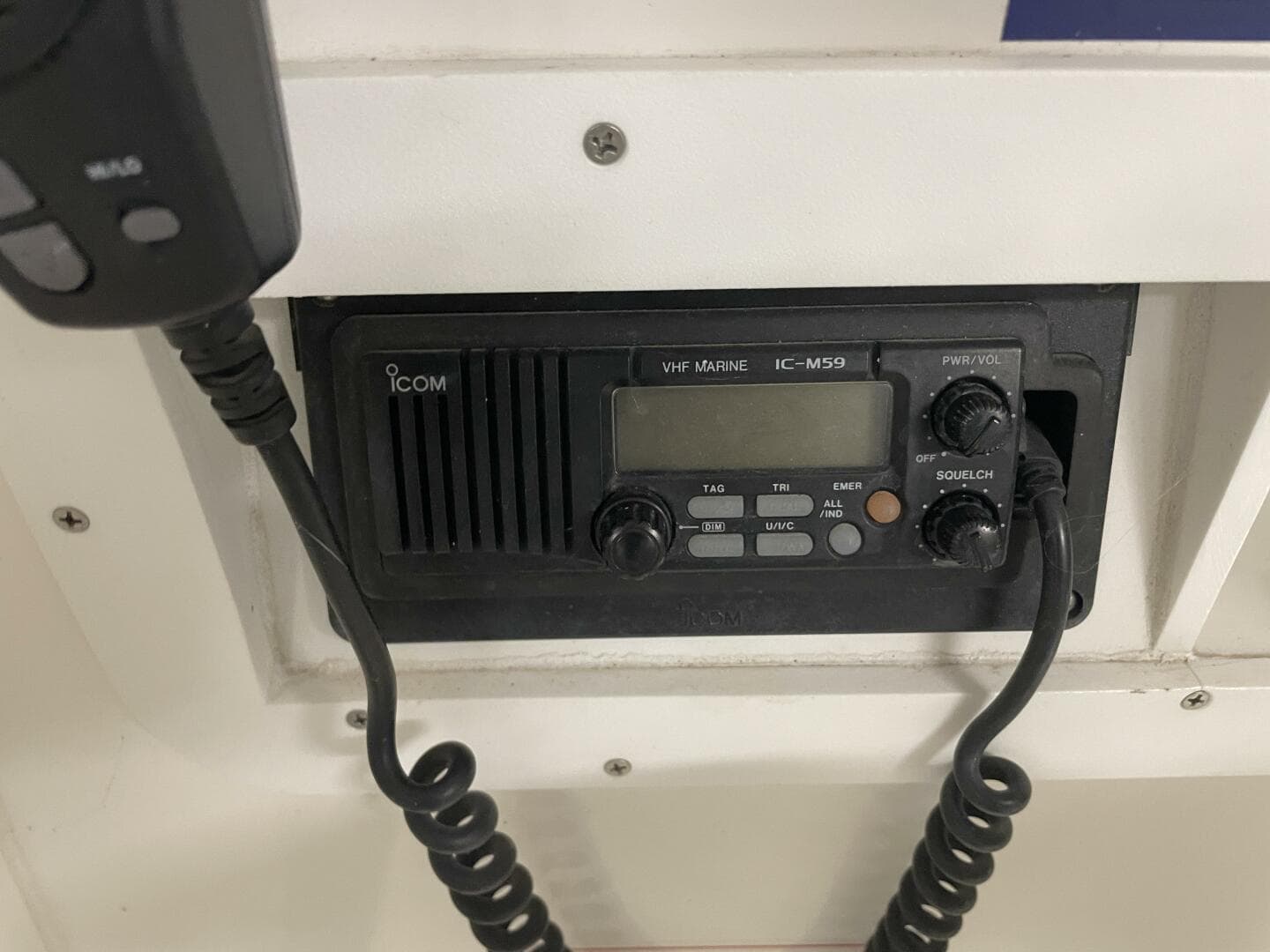 2000 Boston Whaler 280 Conquest — photo 13