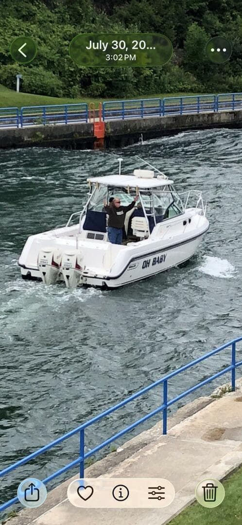 2000 Boston Whaler 280 Conquest — photo 29