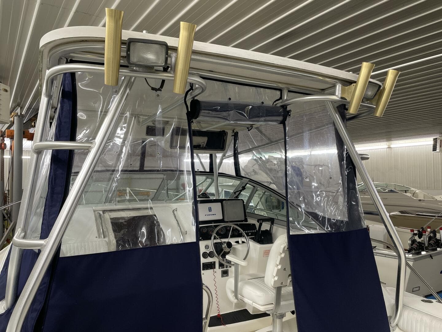 2000 Boston Whaler 280 Conquest — photo 8