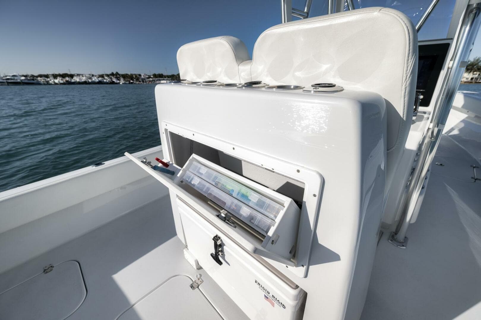 2025 Conch 27 — photo 38