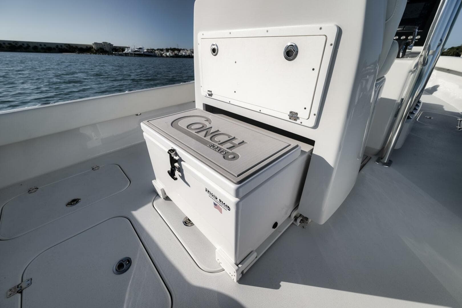 2025 Conch 27 — photo 39