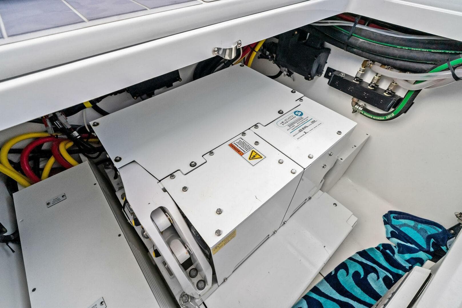 2023 Hcb 42 Lujo — photo 22