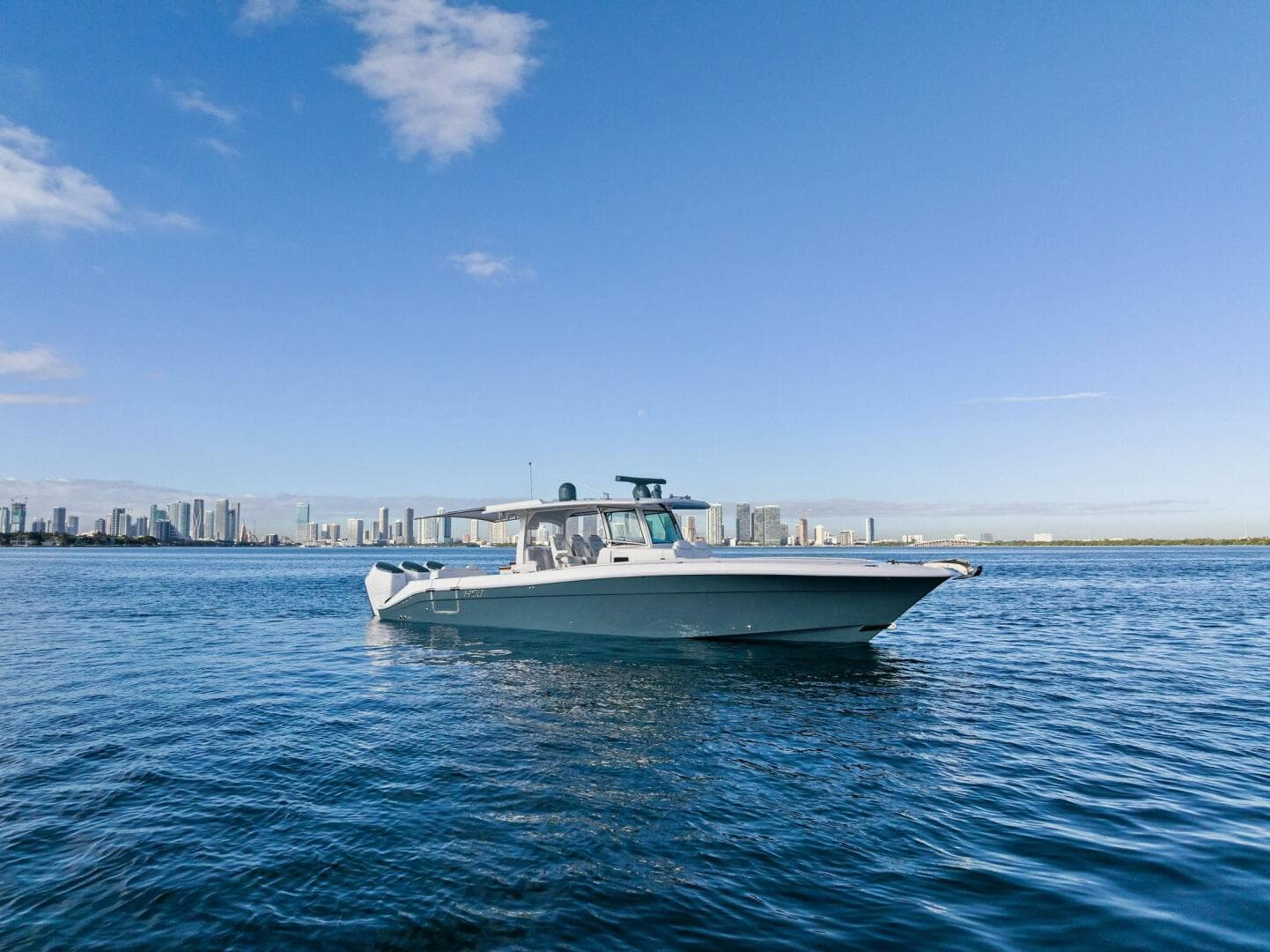 2023 Hcb 42 Lujo — photo 4