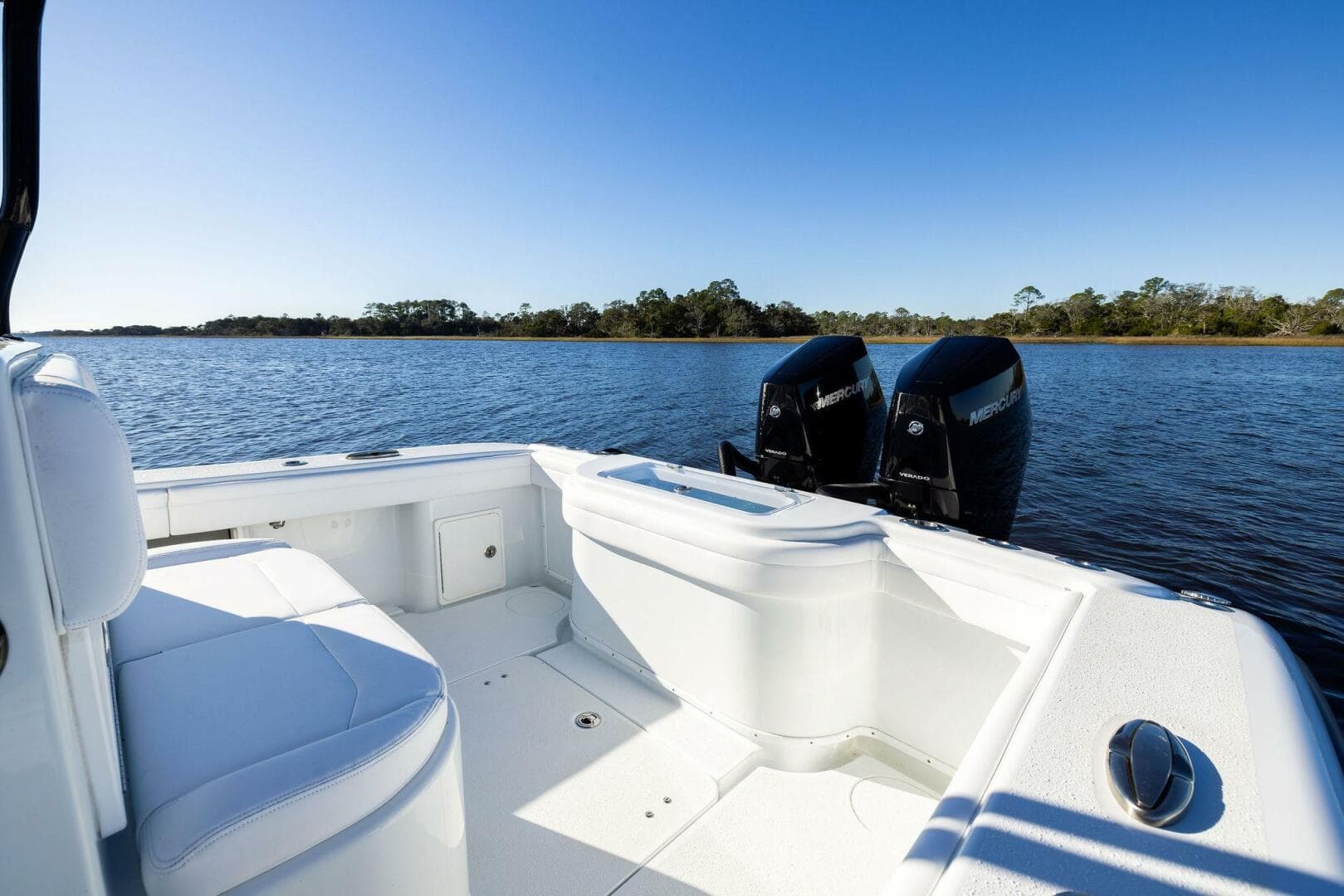 2023 Yellowfin 32 Offshore — photo 26