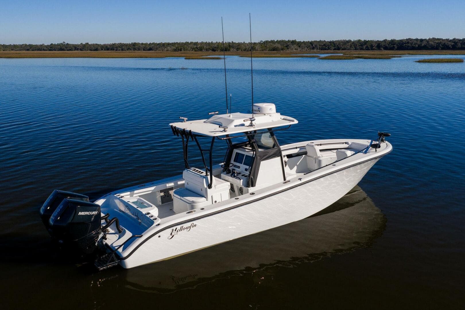 2023 Yellowfin 32 Offshore — photo 14