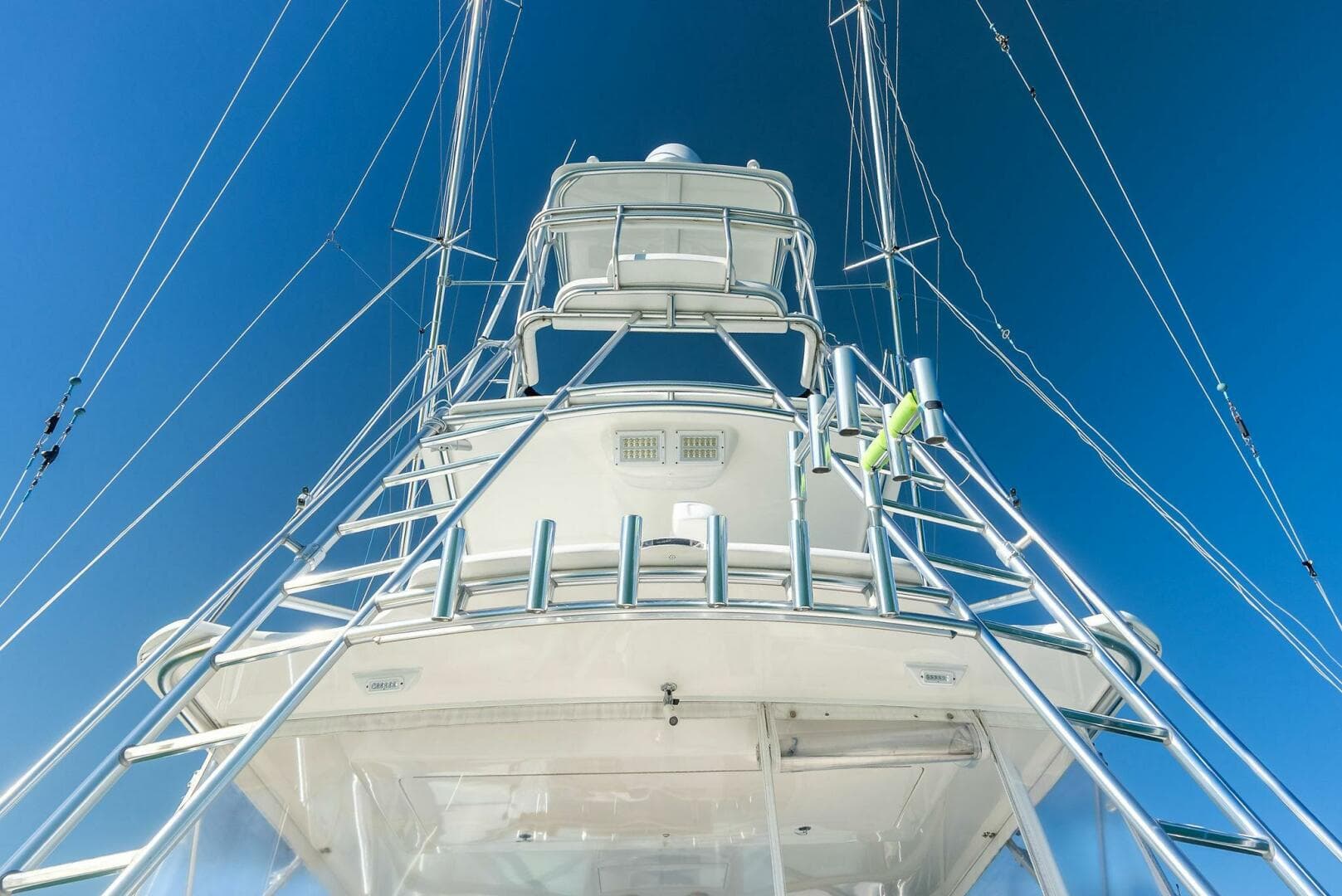 2006 Cabo 45 Express — photo 12