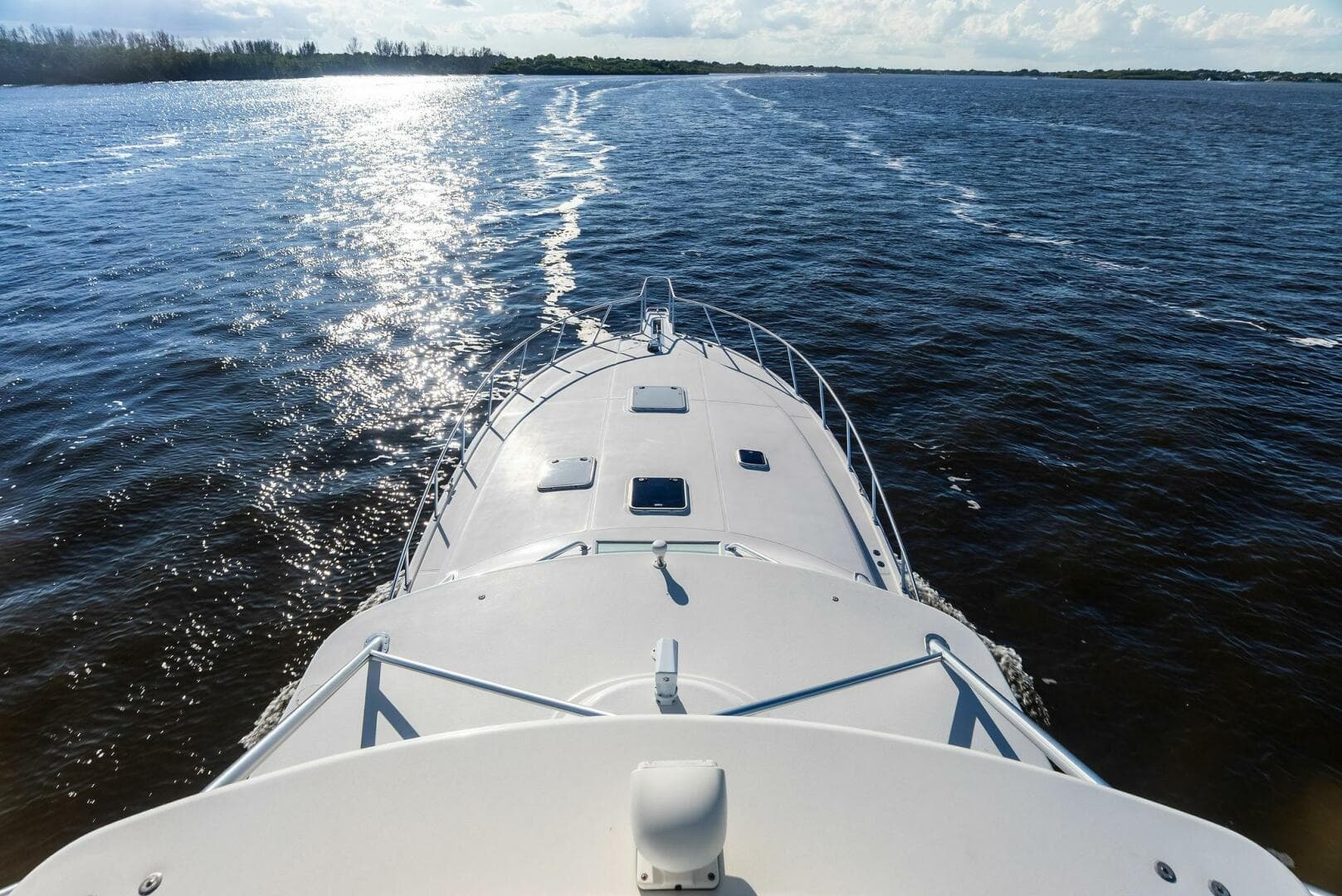 2006 Cabo 45 Express — photo 14