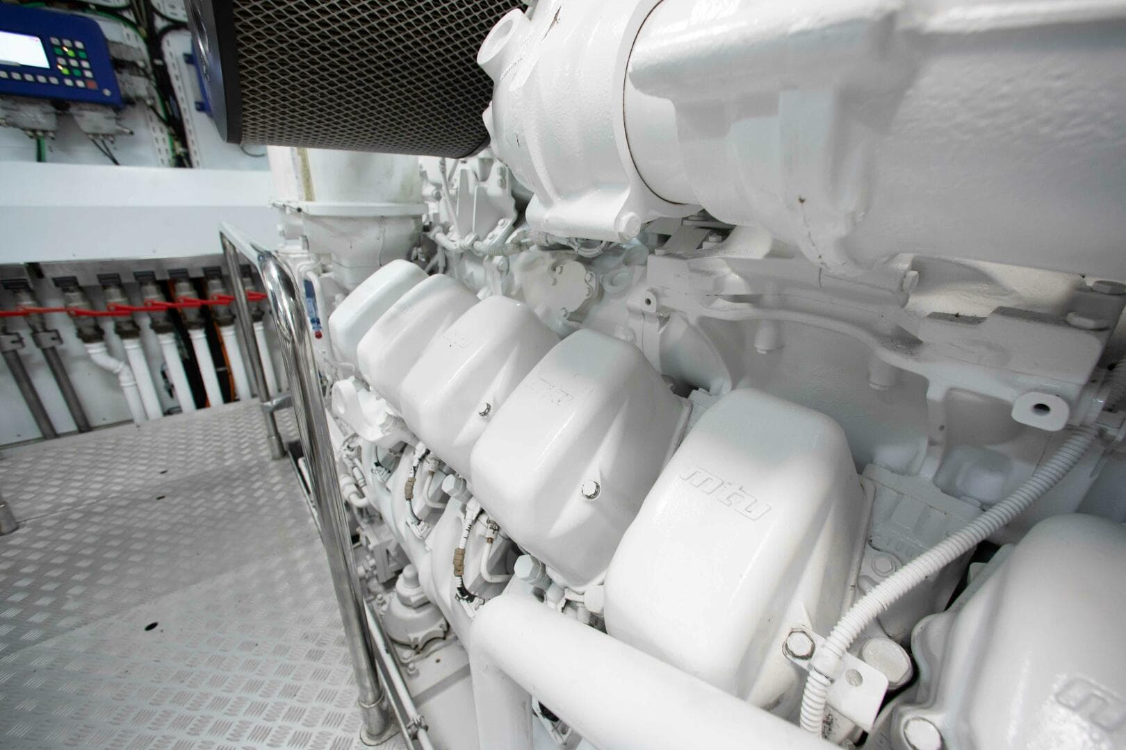 2014 Riva Mythos — photo 68