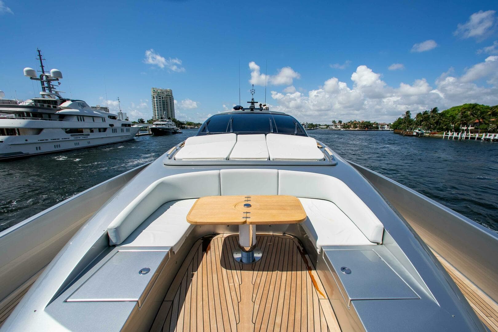 2014 Riva Mythos — photo 33