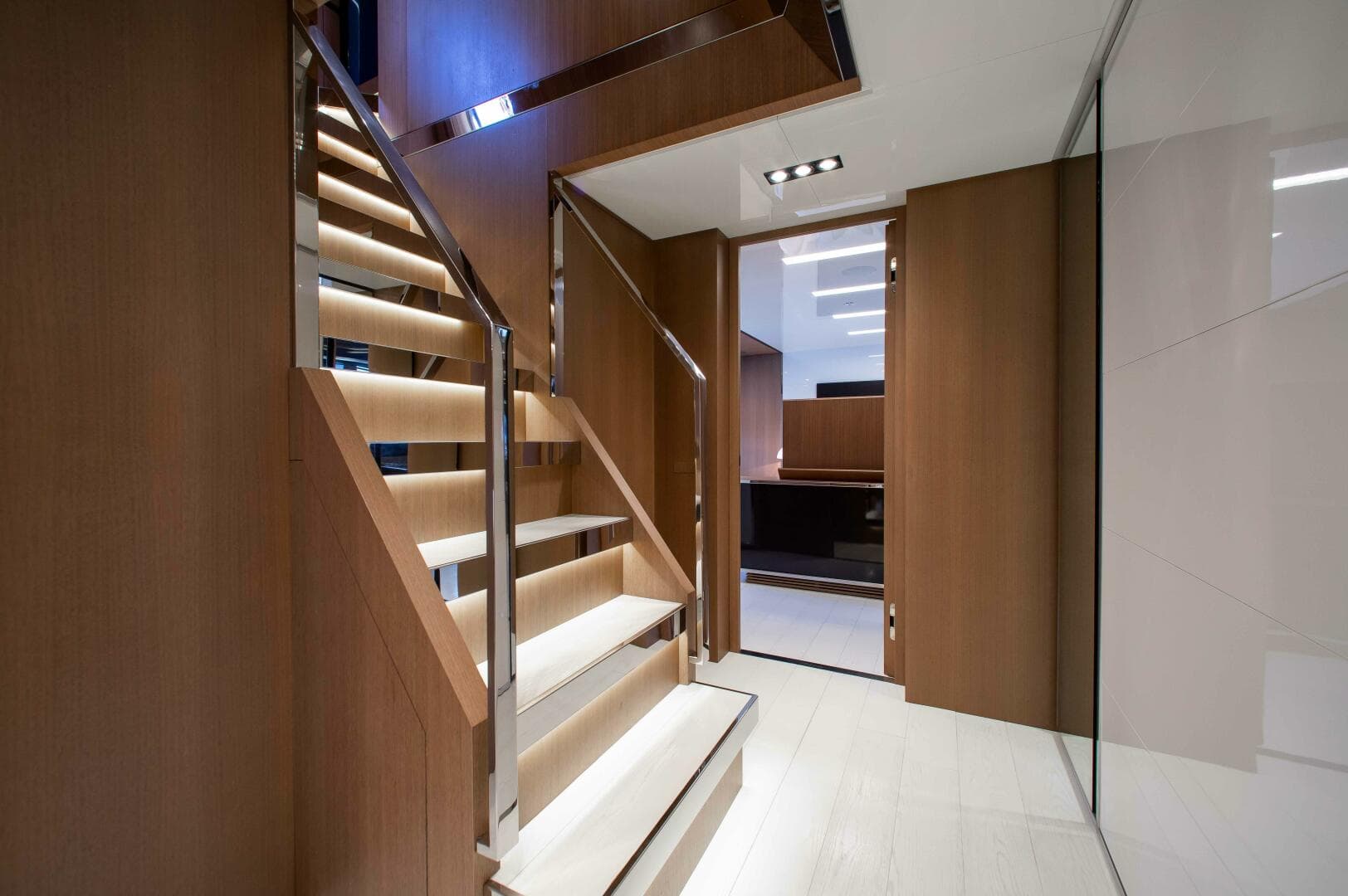 2014 Riva Mythos — photo 61