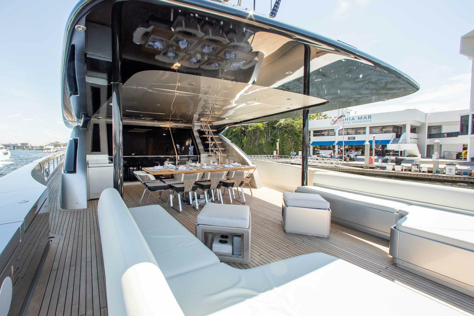2014 Riva Mythos — photo 28