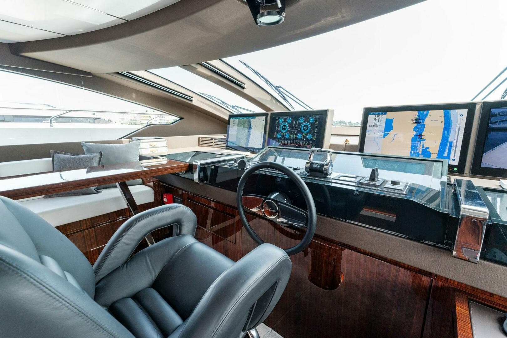 2023 Riva Dolcevita — photo 41