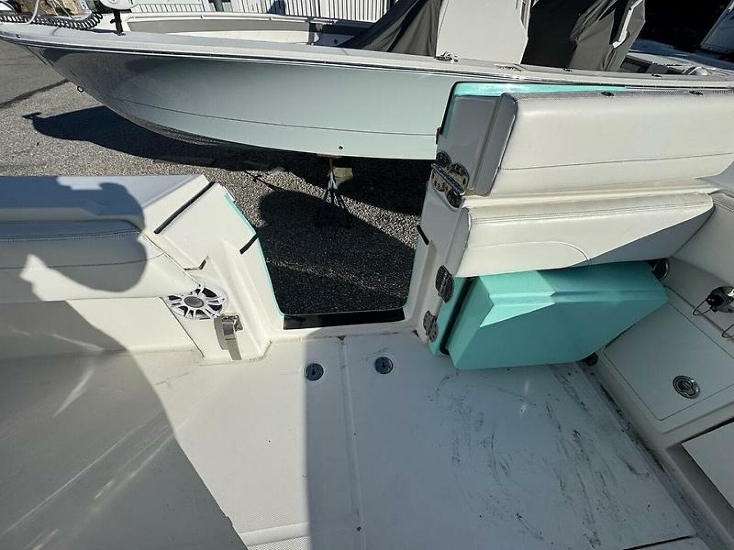 2022 Regulator 31 FS — photo 29