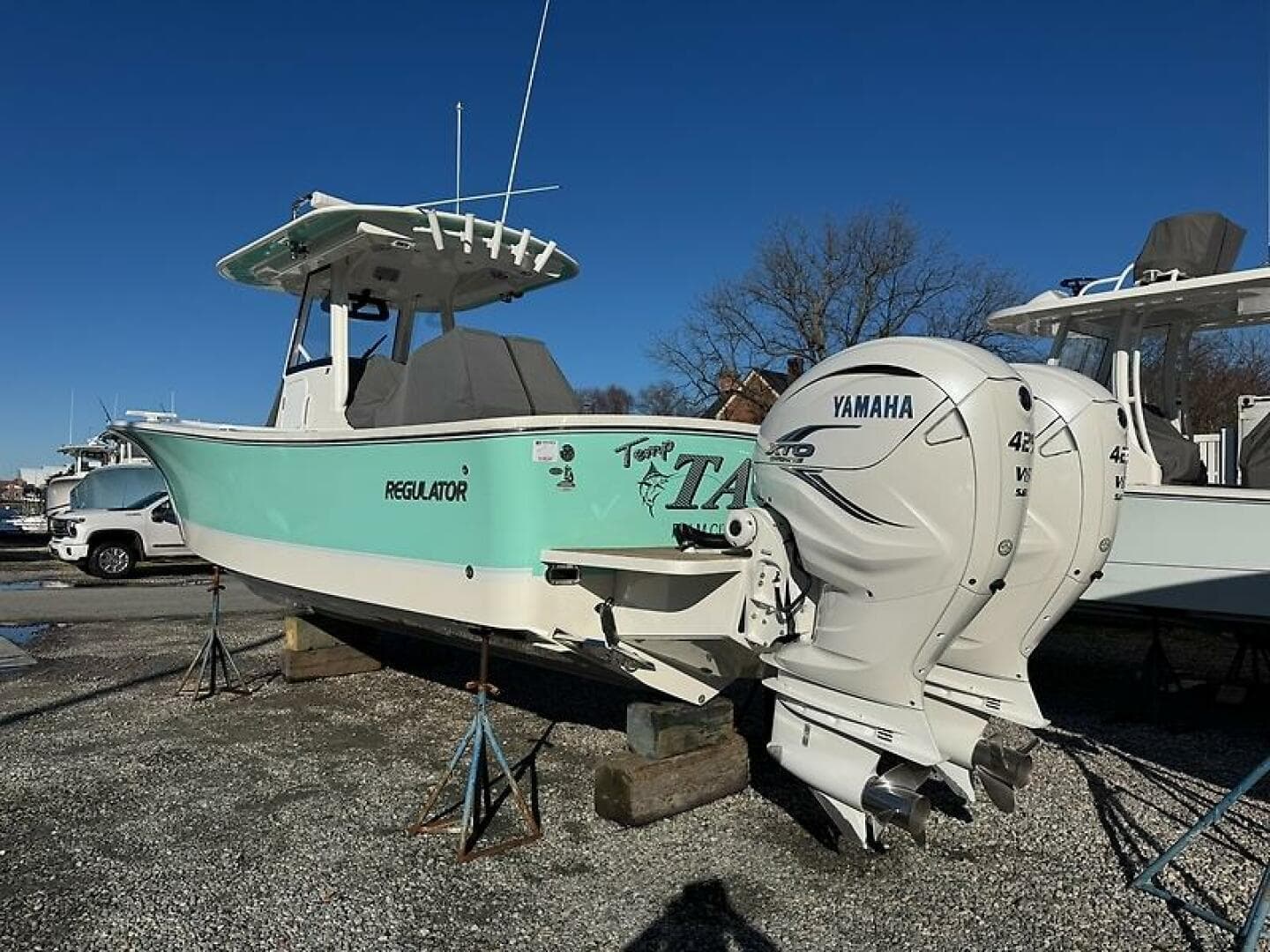 2022 Regulator 31 FS — photo 8