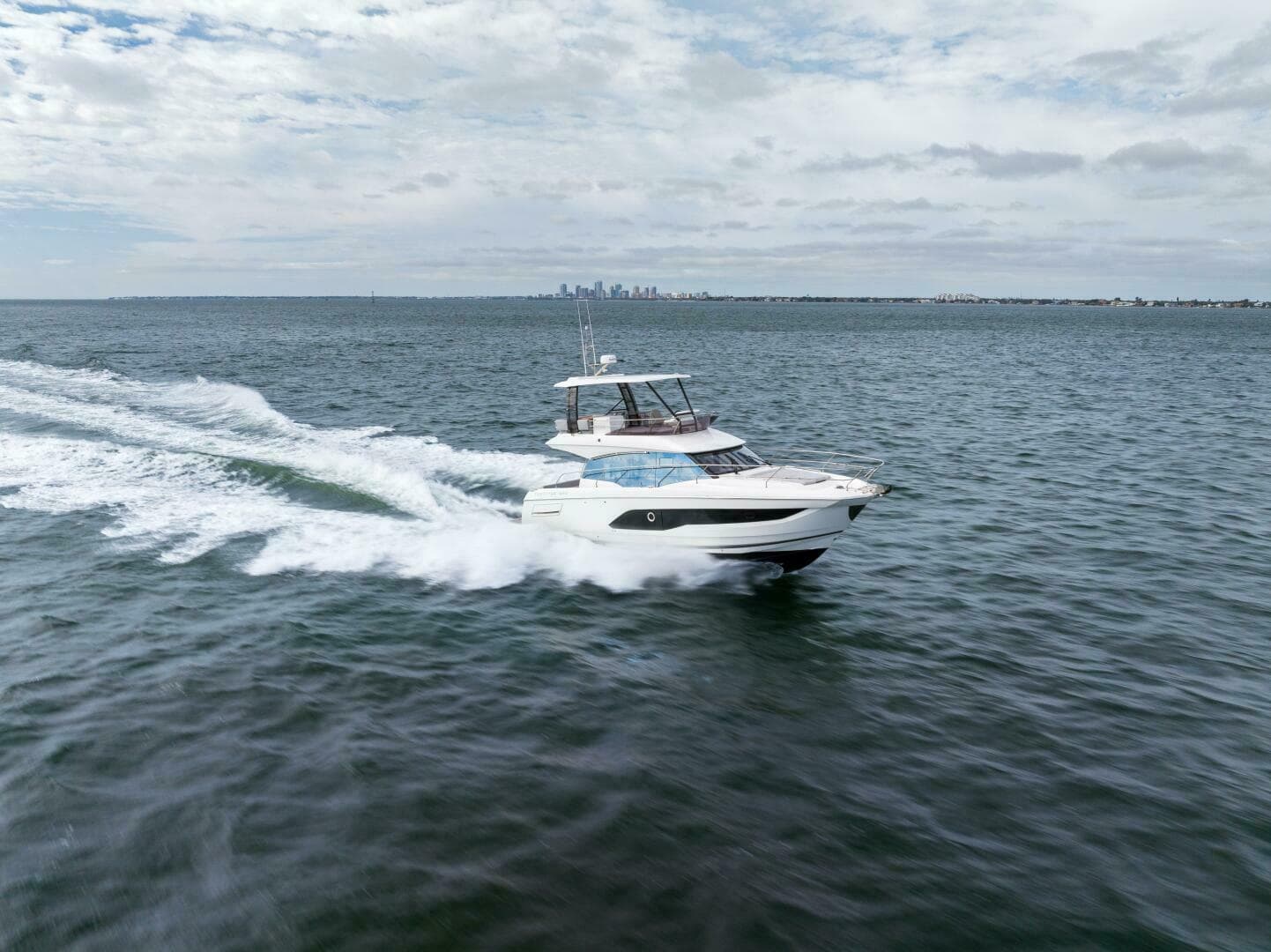 2024 Prestige 420 Flybridge — photo 71