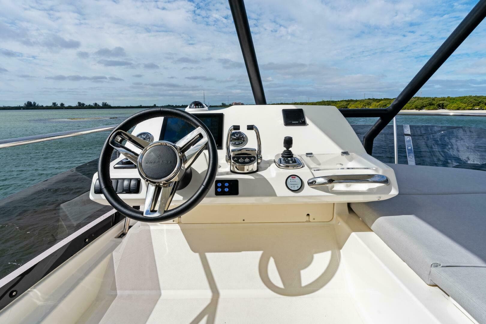 2024 Prestige 420 Flybridge — photo 44