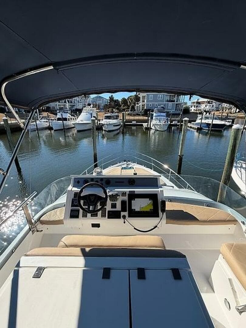 2015 Fairline Squadron 42 — photo 3