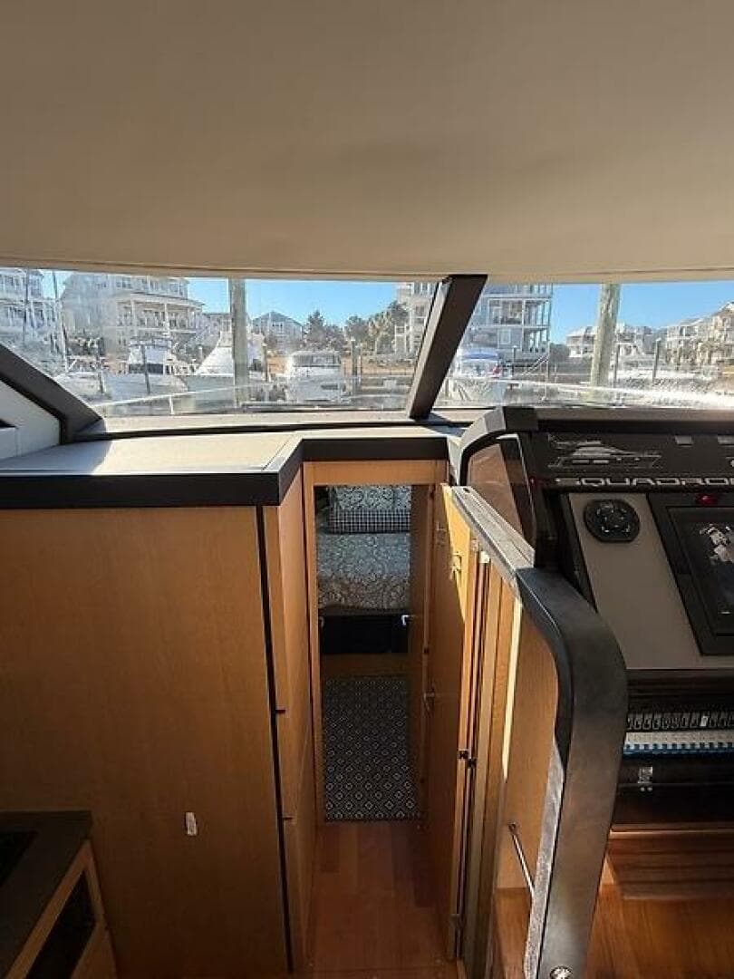 2015 Fairline Squadron 42 — photo 22