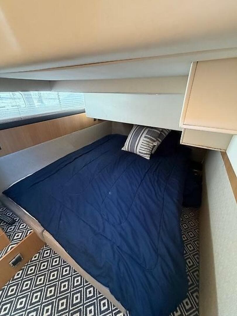 2015 Fairline Squadron 42 — photo 29