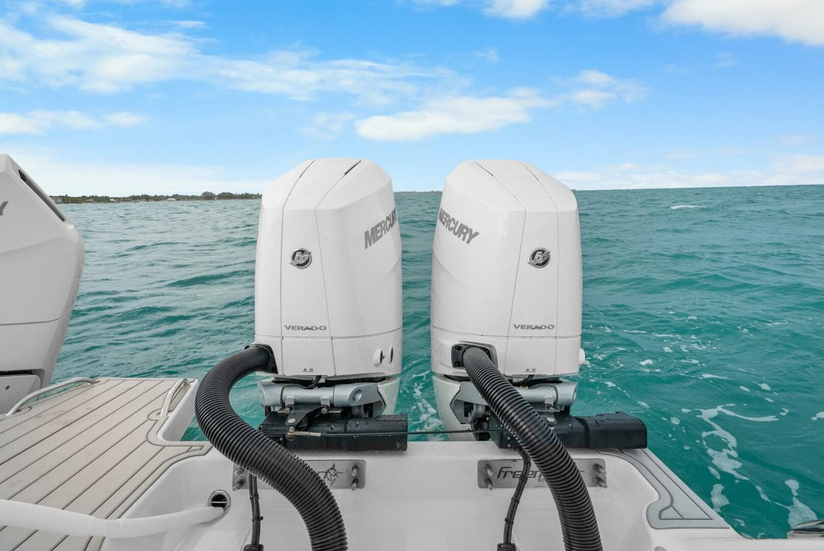 2023 Freeman 47 — photo 46