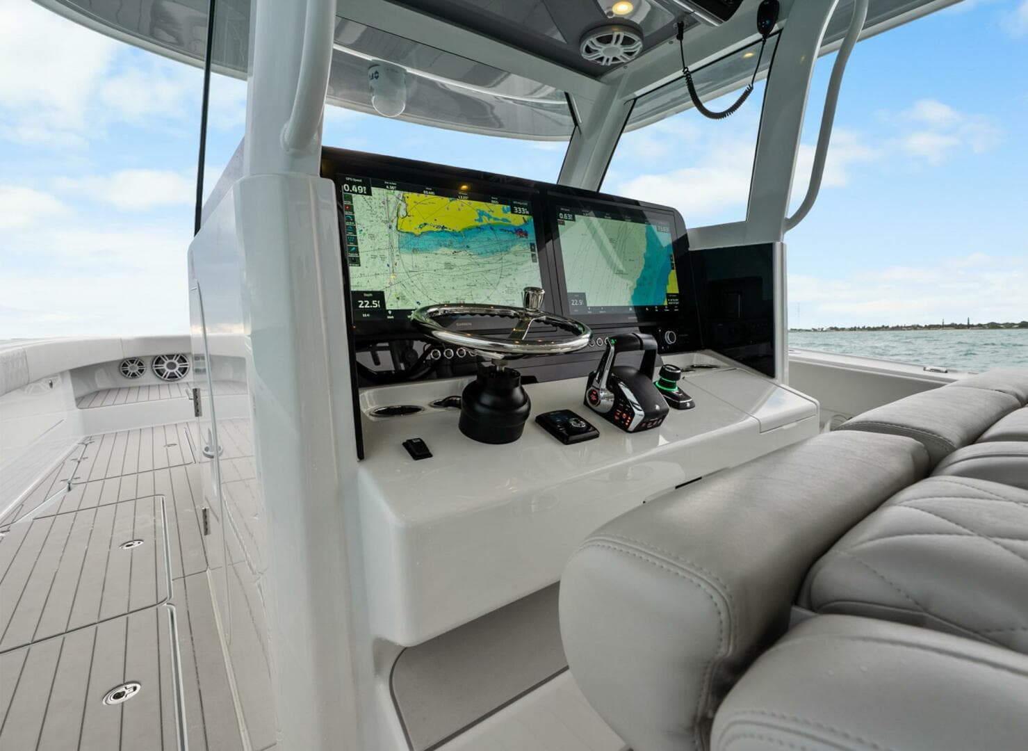 2023 Freeman 47 — photo 26