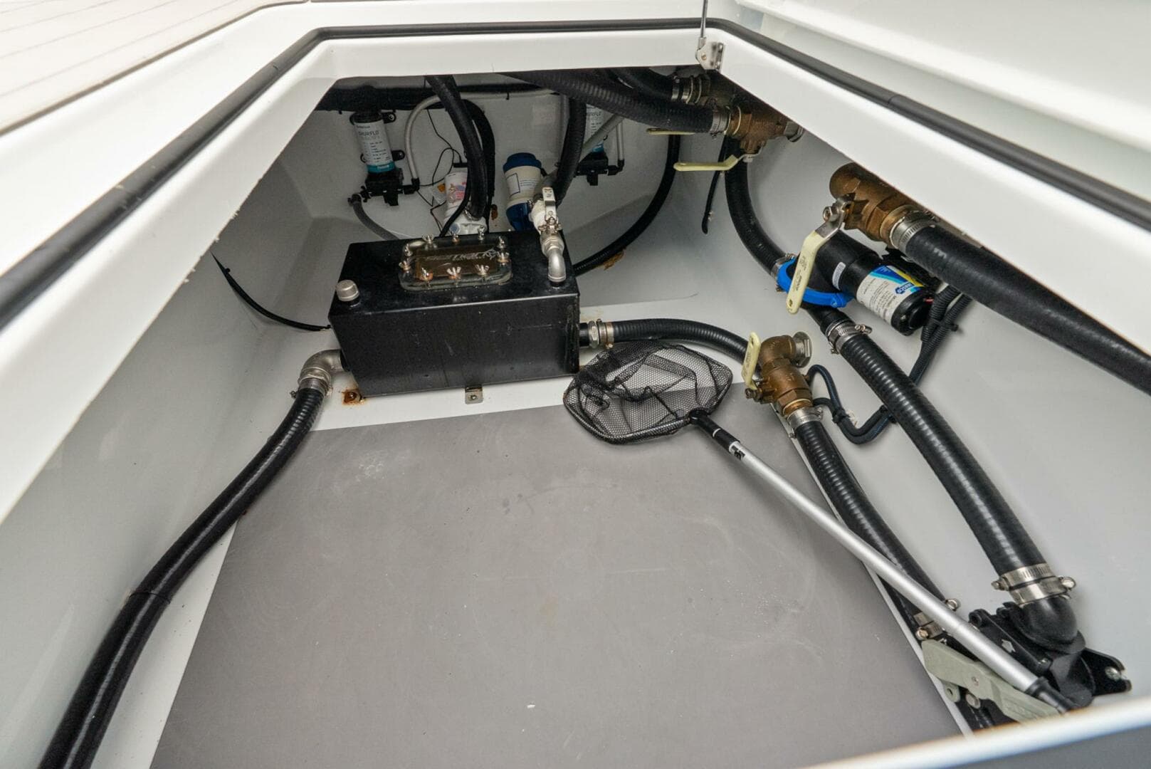 2023 Freeman 47 — photo 42