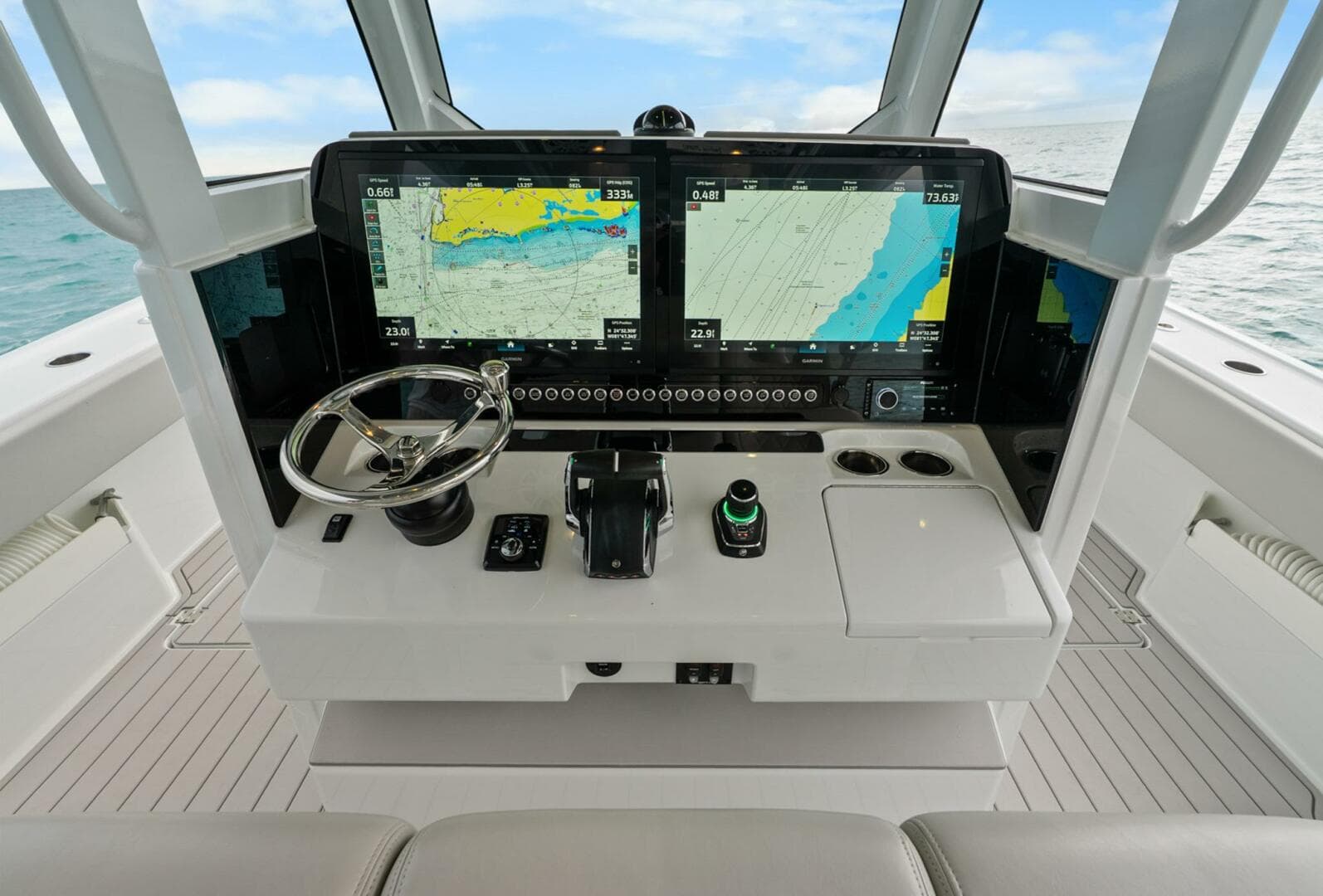 2023 Freeman 47 — photo 27