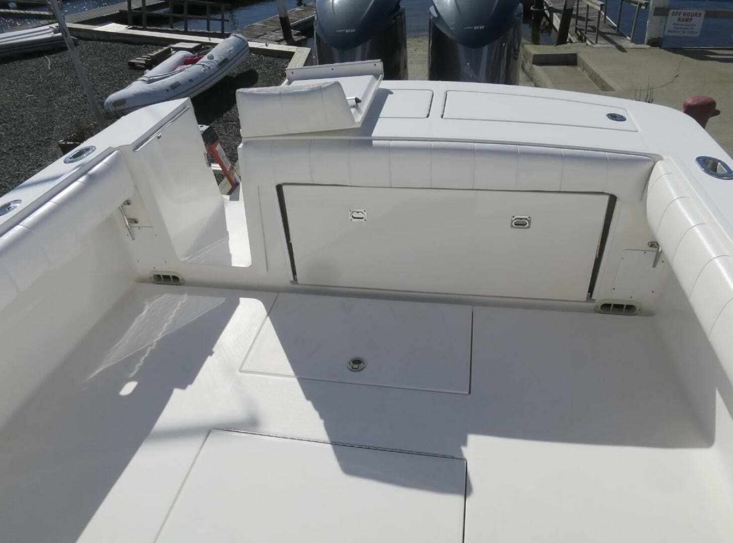 2013 Regulator 34 SS — photo 21